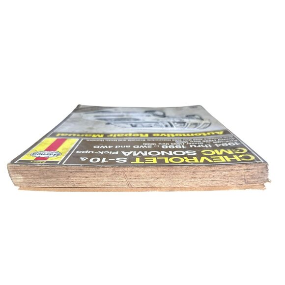 Vtg Haynes Automotive Repair Manual Chevrolet S-10 GMC Sonoma 1994-1998 - Picture 8 of 8